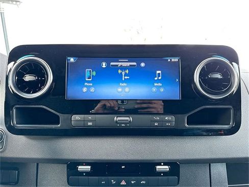 New 2025 Mercedes-Benz Sprinter 2500 image 13