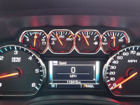 Used 2018 Chevrolet Tahoe Premier AWD/4WD image 19