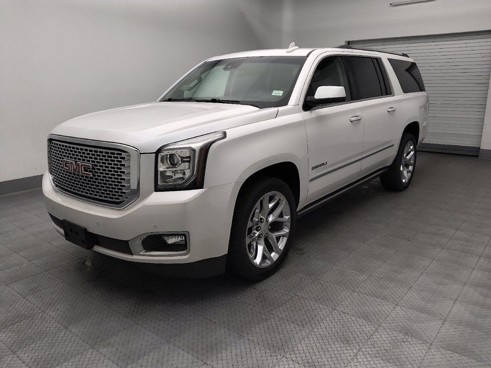 Used 2017 GMC Yukon XL Denali w/ Open Road Package AWD/4WD image 2