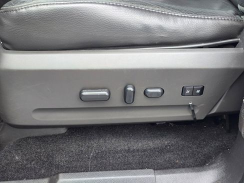 Used 2013 Ford Expedition EL Limited image 23