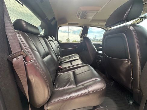 Used 2008 Chevrolet Avalanche LTZ w/ LTZ Preferred Equipment Group image 14