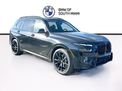 New 2026 BMW X7 xDrive40i w/ M Sport Package image 1
