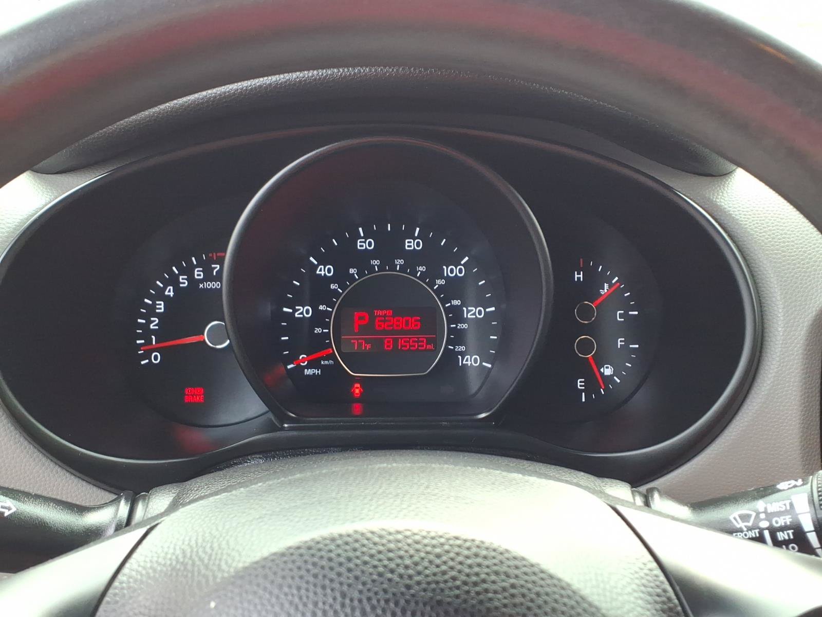 Used 2015 Kia Soul FWD image 18