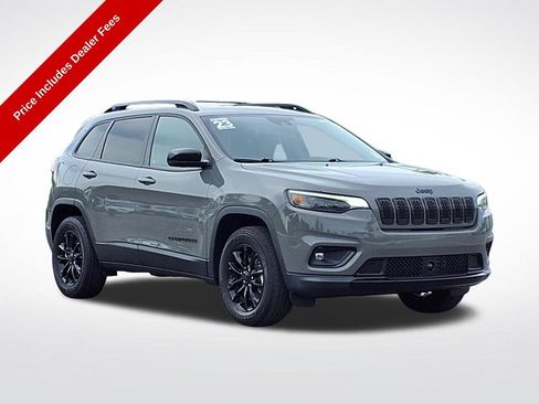Used 2023 Jeep Cherokee Altitude Lux w/ Lux Elite Package AWD/4WD image 1