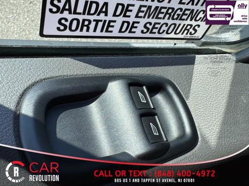 Used 2023 Ford Transit 350 XL image 35