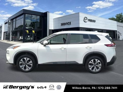 Used 2023 Nissan Rogue SV w/ SV Premium B Package AWD/4WD image 9