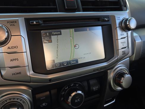 Used 2018 Toyota 4Runner SR5 image 18