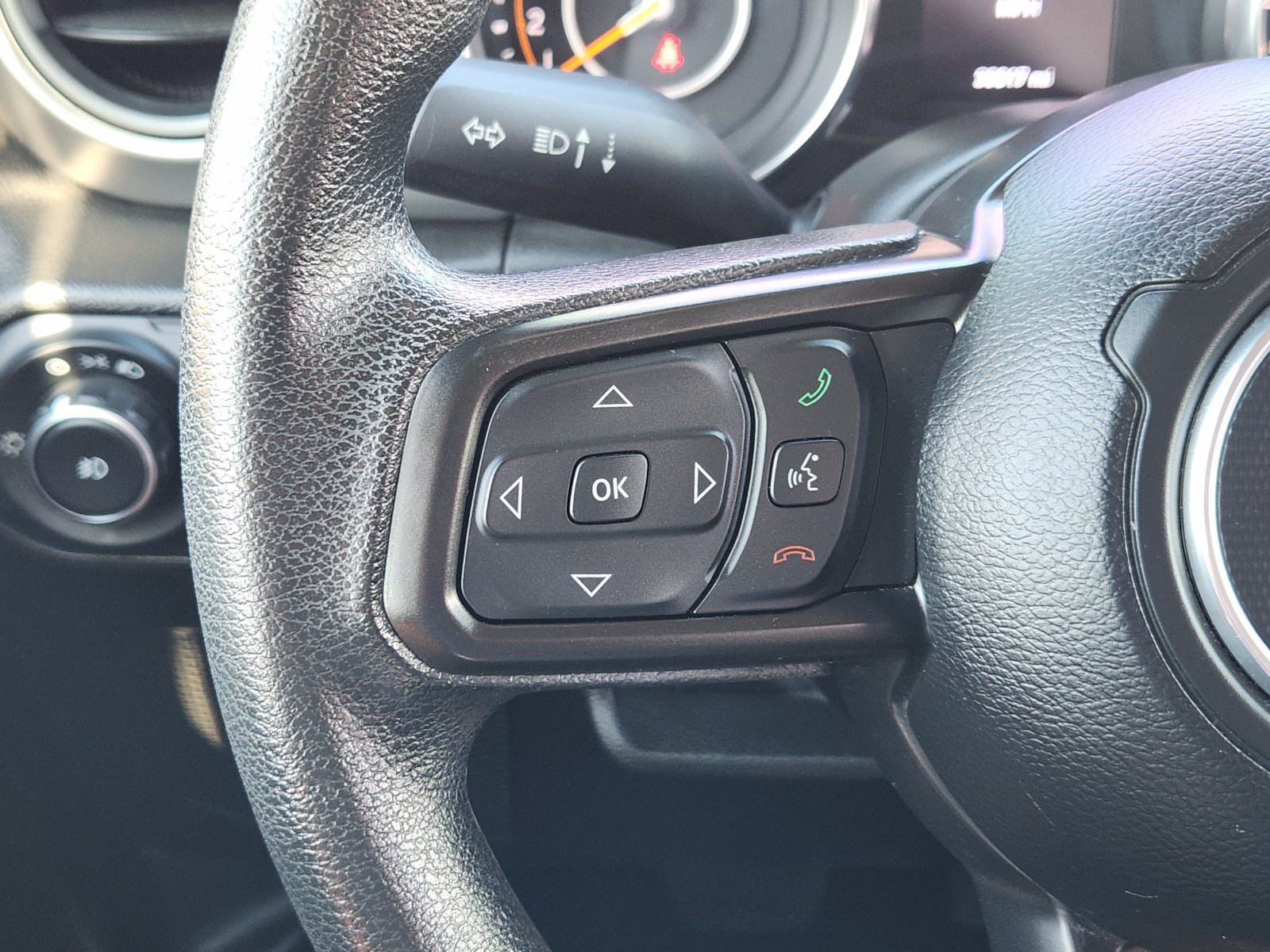 Used 2023 Jeep Wrangler Sport AWD/4WD image 35