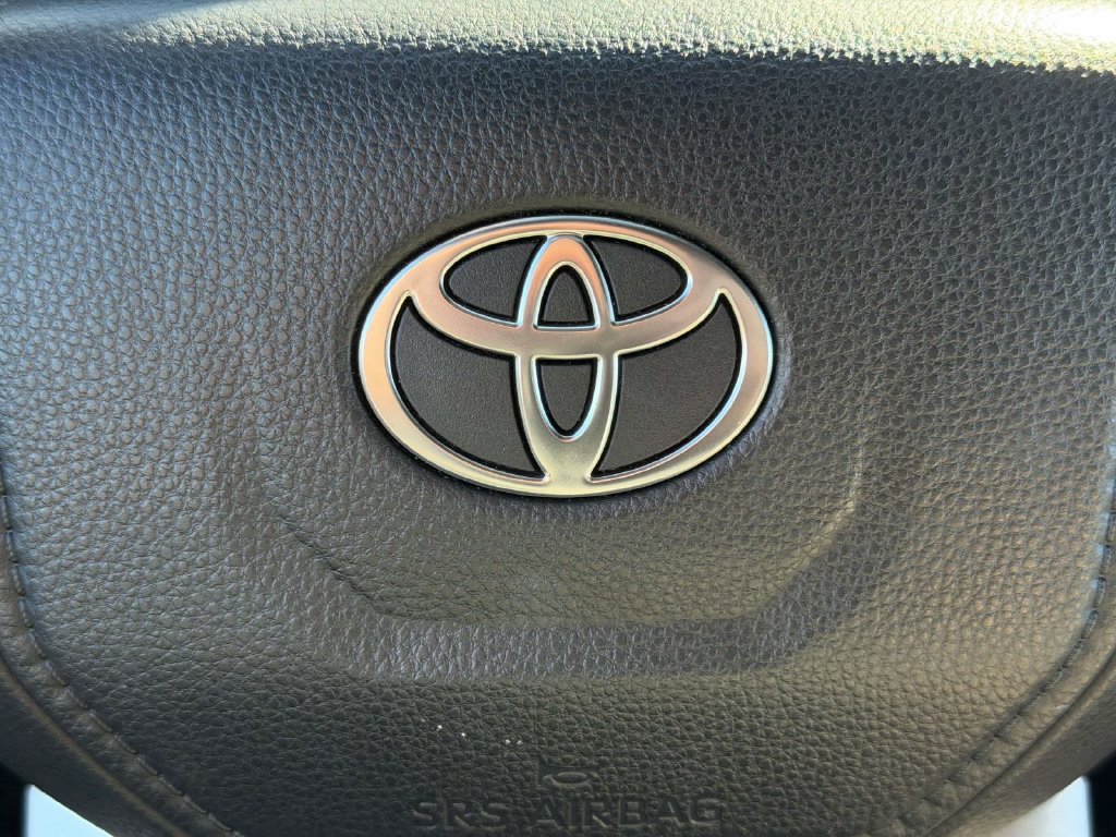 Used 2025 Toyota Tacoma TRD Off-Road AWD/4WD image 23