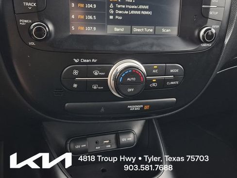 Used 2018 Kia Soul + FWD image 33