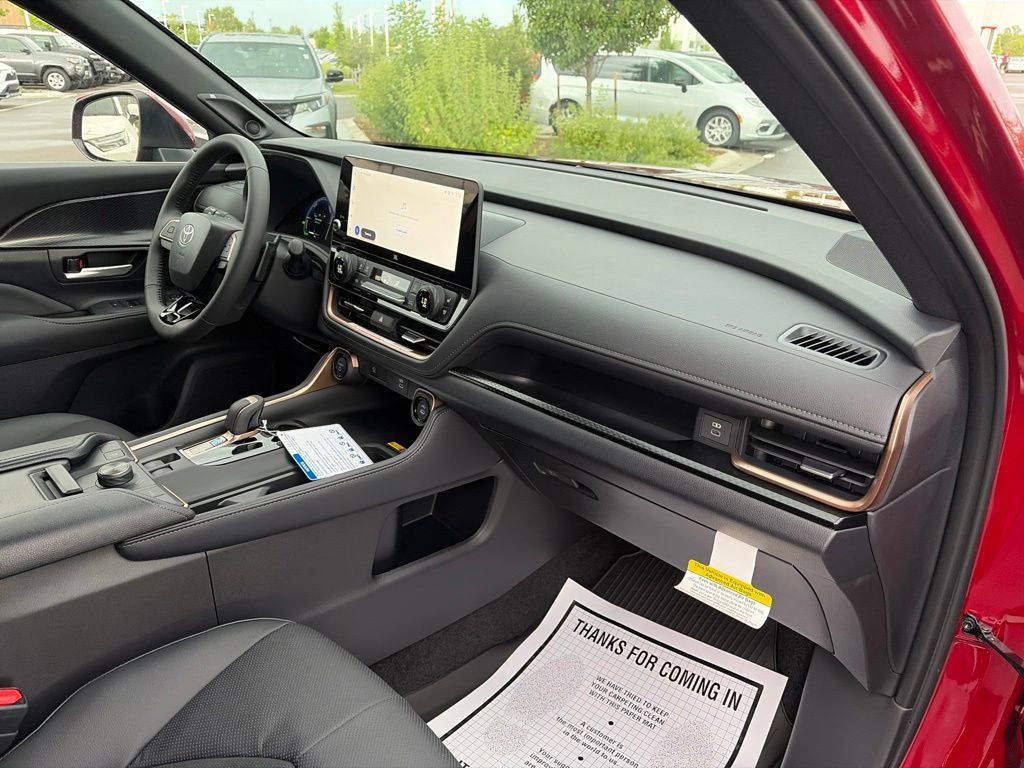 Used 2026 Toyota Grand Highlander AWD Hybrid image 14