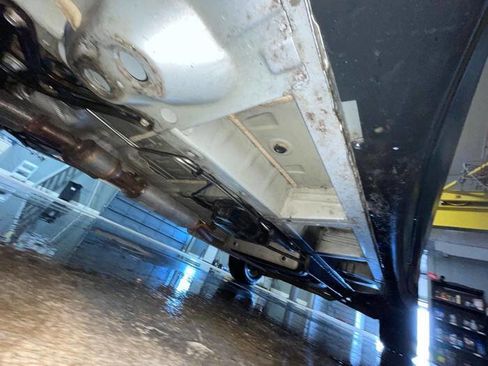 Used 2020 Chevrolet Traverse LT image 12