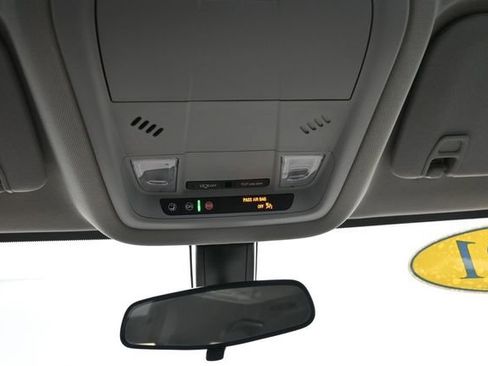 Used 2021 GMC Acadia SLE w/ Driver Convenience Package FWD image 46