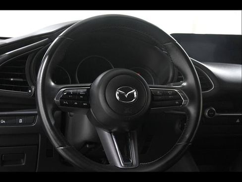 Certified 2025 MAZDA MAZDA3 s Sport FWD image 7