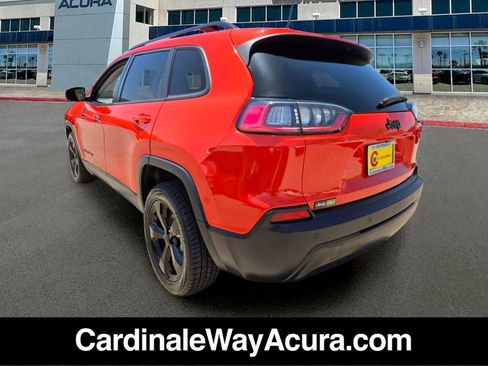 Used 2021 Jeep Cherokee Latitude Plus FWD image 4