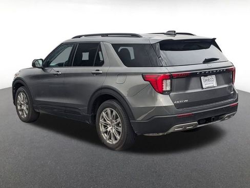 New 2026 Ford Explorer Active w/ Active Comfort Package image 5