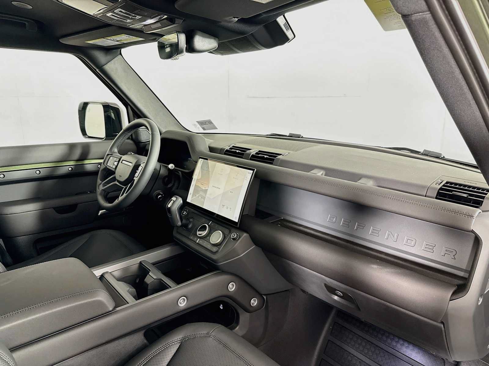 New 2026 Land Rover Defender 110 S AWD/4WD image 27