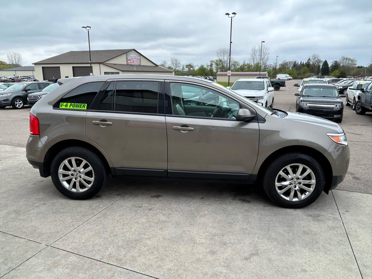 Used 2013 Ford Edge SEL FWD image 4