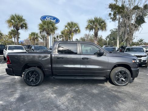 New 2026 RAM 1500 Express image 9