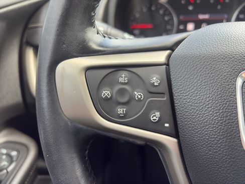 Used 2020 GMC Terrain Denali w/ Denali Premium Package AWD/4WD image 27