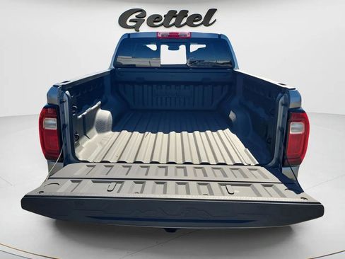 New 2026 GMC Canyon Elevation w/ Convenience Package image 22