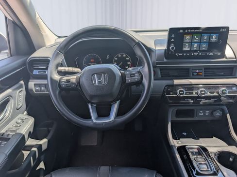 Certified 2023 Honda Pilot EX-L image 17