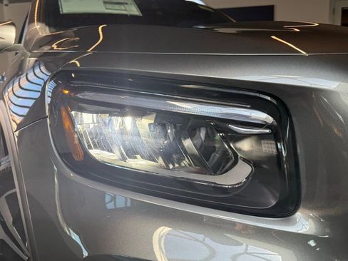New 2026 Mercedes-Benz GLB 250 4MATIC image 14