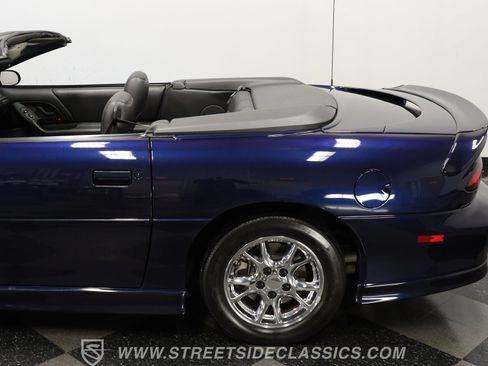 Used 2002 Chevrolet Camaro Z28 w/ Sport Appearance Pkg RWD image 24
