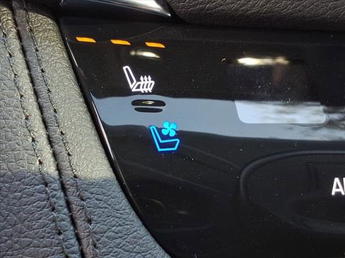 New 2025 Cadillac XT5 Sportv w/ Technology Package image 10