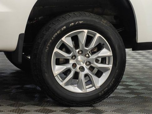 Used 2019 Chevrolet Silverado 1500 Custom w/ Trailering Package AWD/4WD image 48
