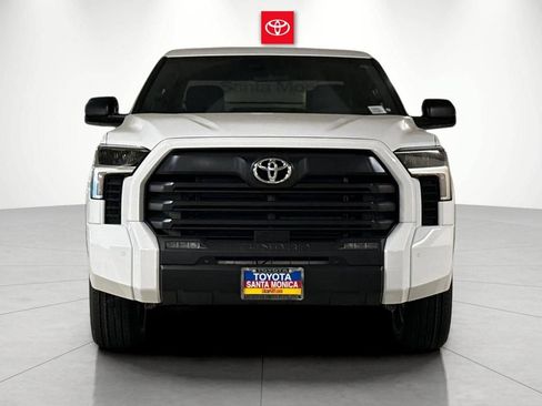 New 2026 Toyota Tundra SR5 w/ SR5 Convenience Package RWD image 7
