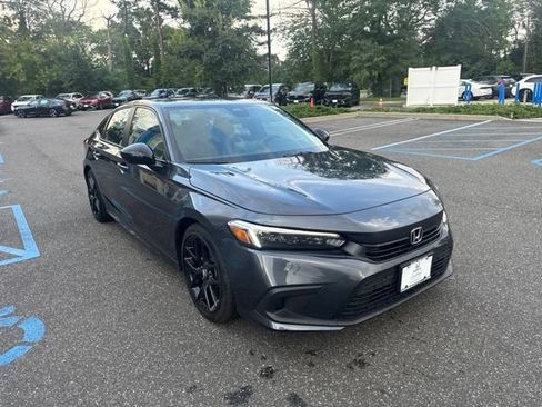 Used 2023 Honda Civic Sport image 10