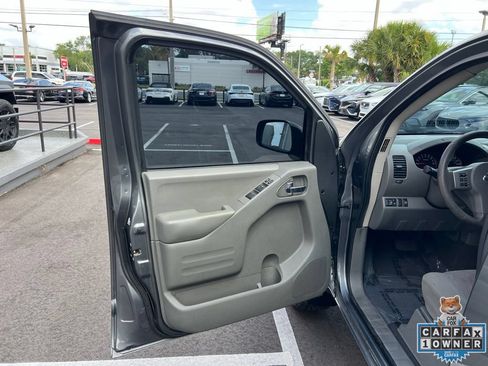 Used 2020 Nissan Frontier SV RWD image 20