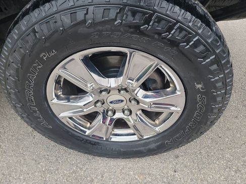 Used 2018 Ford F150 XLT w/ Equipment Group 302A Luxury RWD image 7