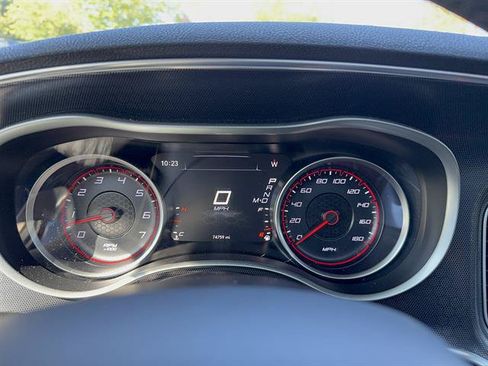 Used 2016 Dodge Charger R/T Scat Pack w/ Technology Group RWD image 11