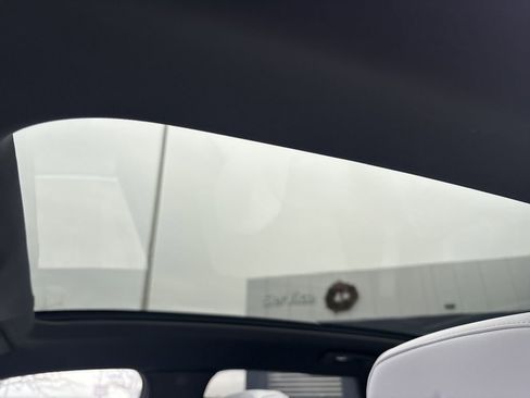 Used 2024 Cadillac Lyriq Luxury image 12