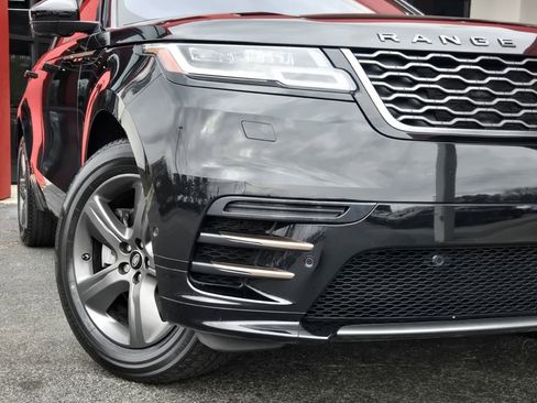 Used 2021 Land Rover Range Rover Velar R-Dynamic S image 12