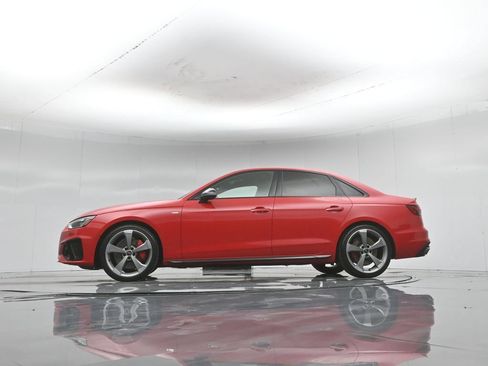 Used 2024 Audi A4 2.0T Premium Plus w/ Premium Plus Package AWD/4WD image 8