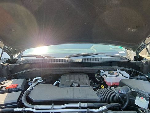 New 2025 Chevrolet Silverado 1500 LT image 11