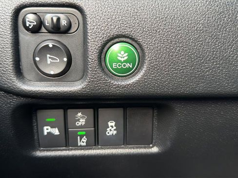 Used 2021 Honda Pilot Elite image 27