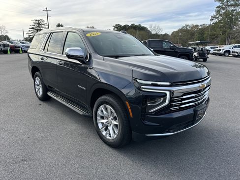 Used 2025 Chevrolet Tahoe Premier image 3