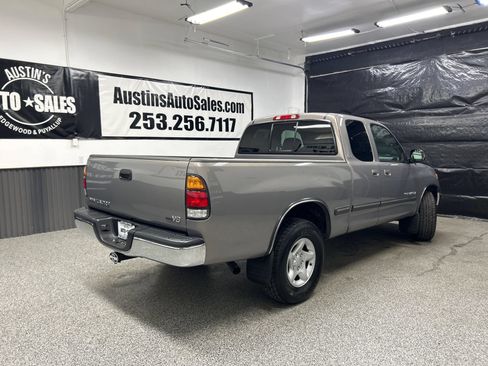 Used 2001 Toyota Tundra SR5 w/ Convenience Pkg RWD image 6