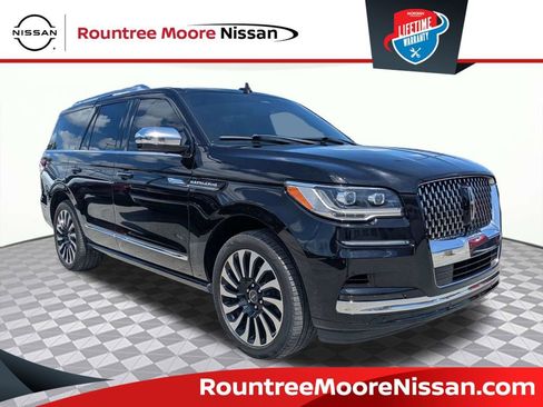 Used 2022 Lincoln Navigator Black Label AWD/4WD image 1