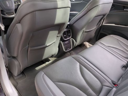 Used 2020 Lincoln Nautilus Reserve FWD image 19
