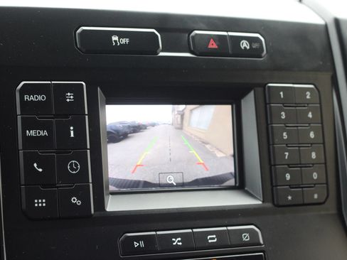 Used 2019 Ford F150 XL w/ Equipment Group 101A Mid AWD/4WD image 19