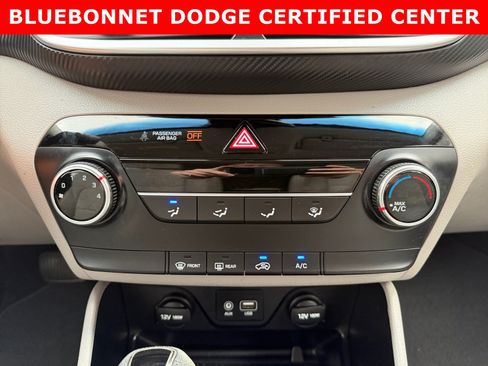 Used 2021 Hyundai Tucson SE FWD image 17