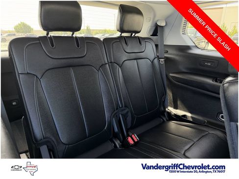 Used 2022 Jeep Grand Cherokee L Limited AWD/4WD image 30