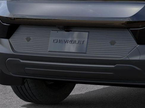 New 2026 Chevrolet Equinox EV LT AWD/4WD image 14