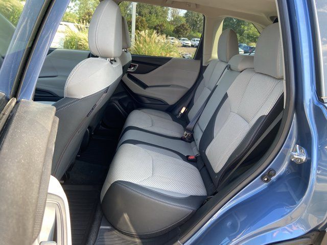 Used 2024 Subaru Forester Premium AWD/4WD image 16