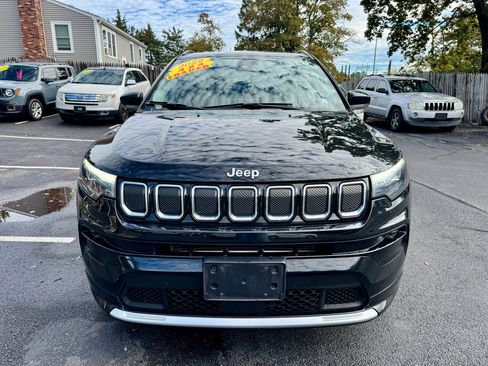 Used 2022 Jeep Compass Limited w/ Elite Group image 2